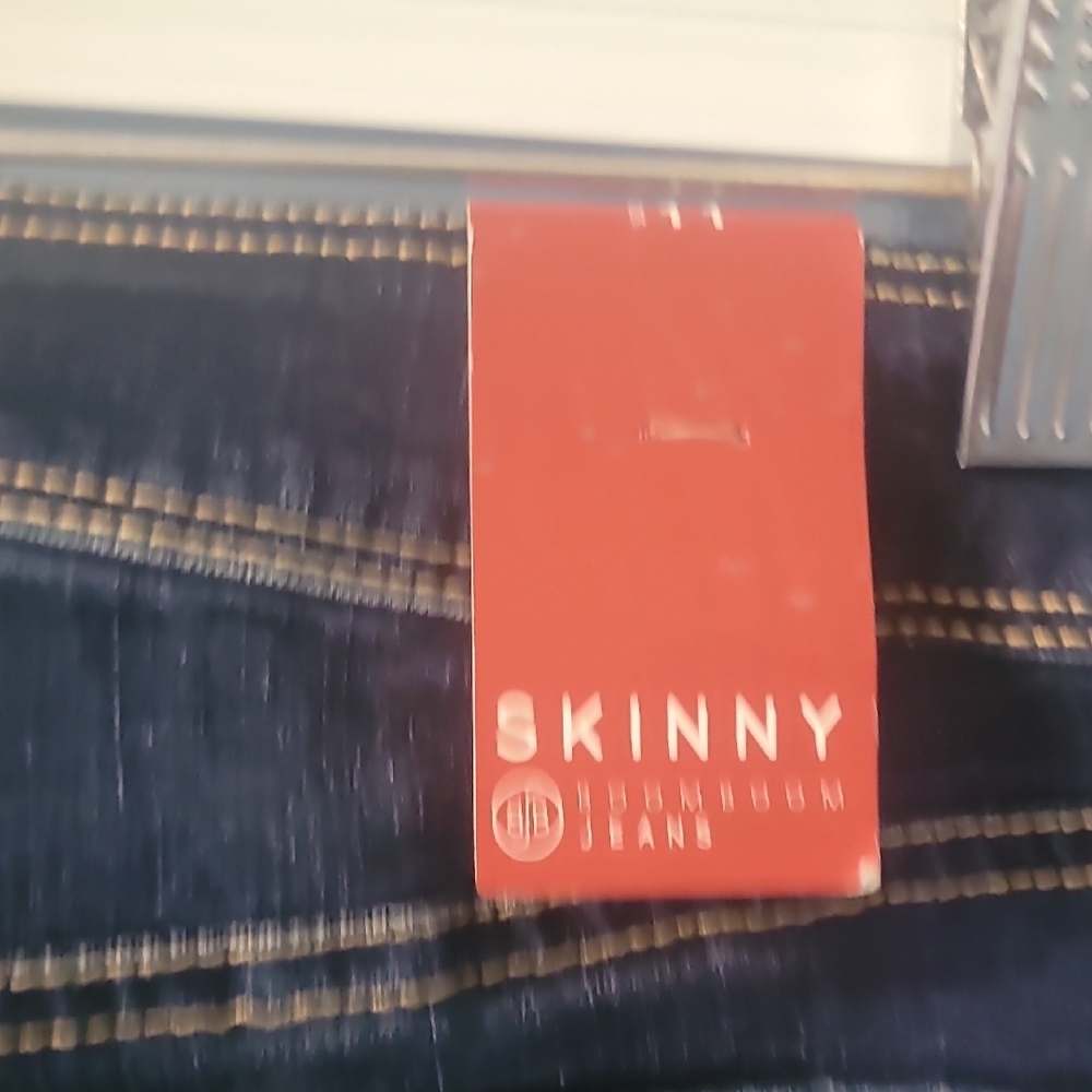 DKNY Women's Ripped Dark Blue Skinny Jeans - Picture 8 of 16
